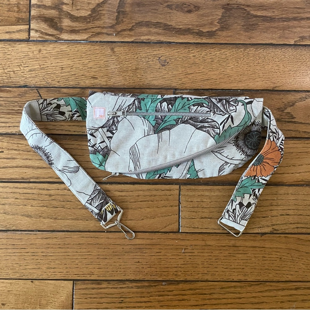 Handmade HIIP Fanny or cross bag with 2 pockets. Excellent like-new condition.